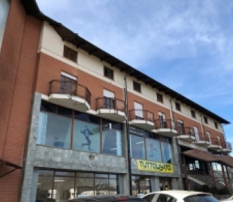 ESTERNO